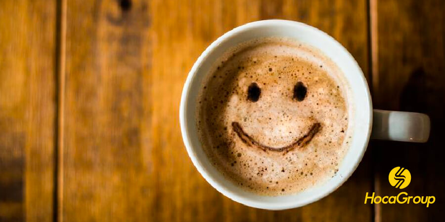 Một ly cà phê  vào buổi sáng sẽ làm giảm căng thẳng trong công việc.