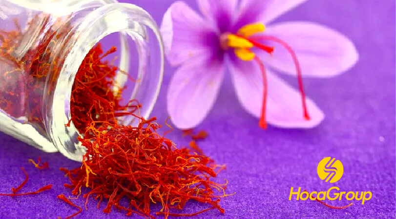 Sử dụng saffron cho pha chế, trang trí